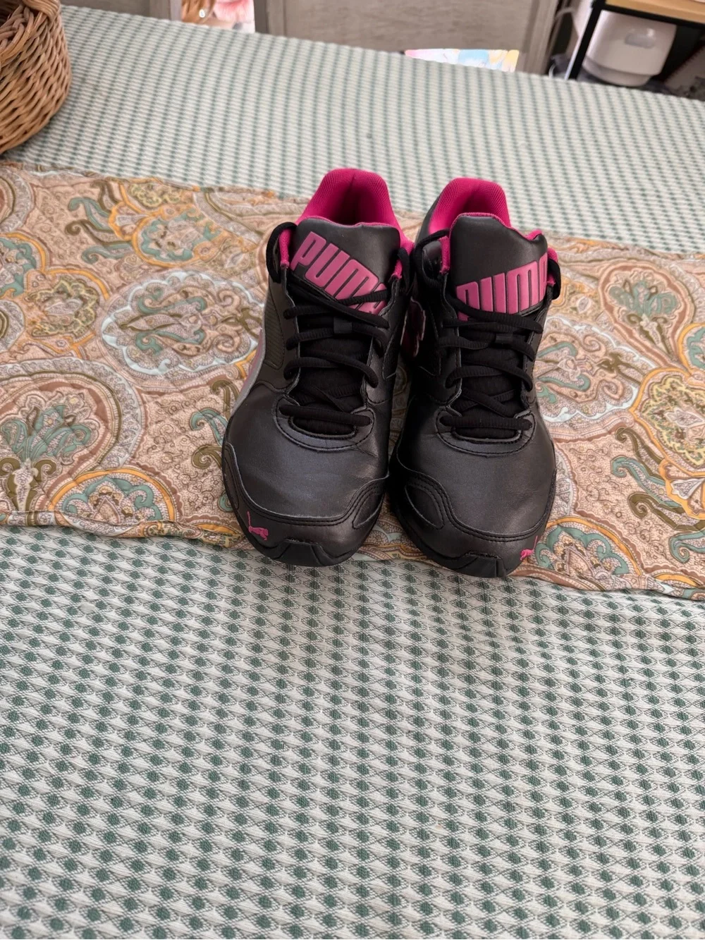 Puma Tazon 6 women's cross-trainer sneakers size 8.5
